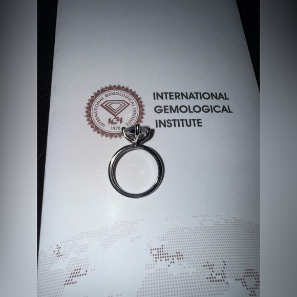 Pear ring Lab-Created Diamond - Picture 5 of 11